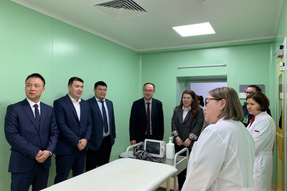 КІАҒЗИ басшылығы Mindray компаниясының (Шэньчжэнь қаласы Гуандун провинциясы) өкілдерімен кездесті  	